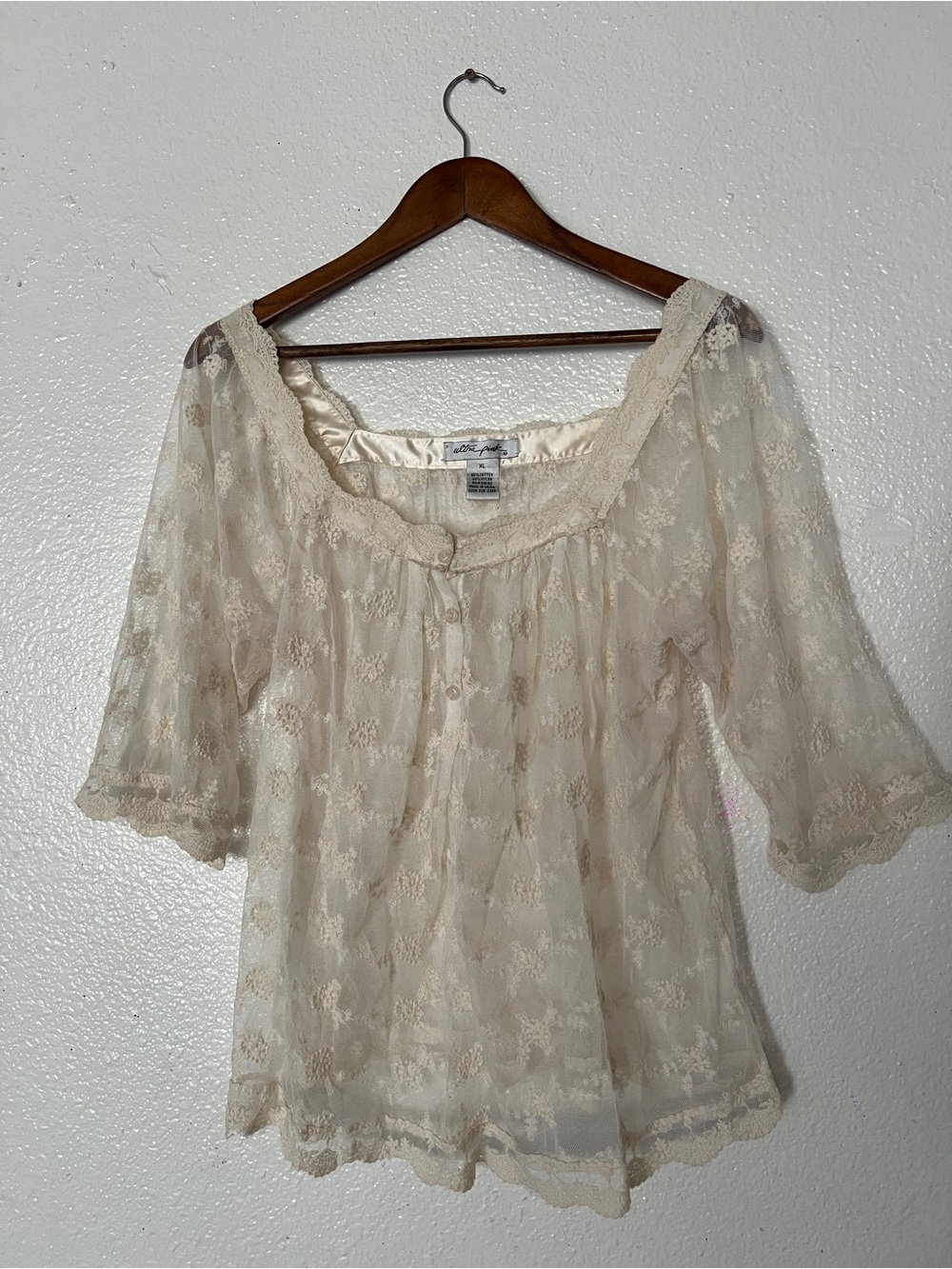 Ultra Pink Cream Lace Peasant Blouse